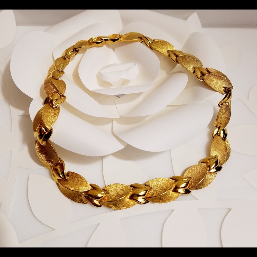 Exquisite Vintage Givenchy Chunky Choker Necklace